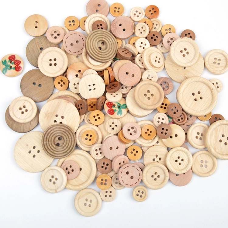 Pattern wooden button
